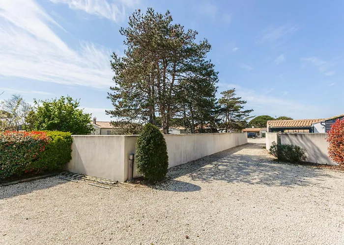 Holiday home Maison N°3 - Pingettes